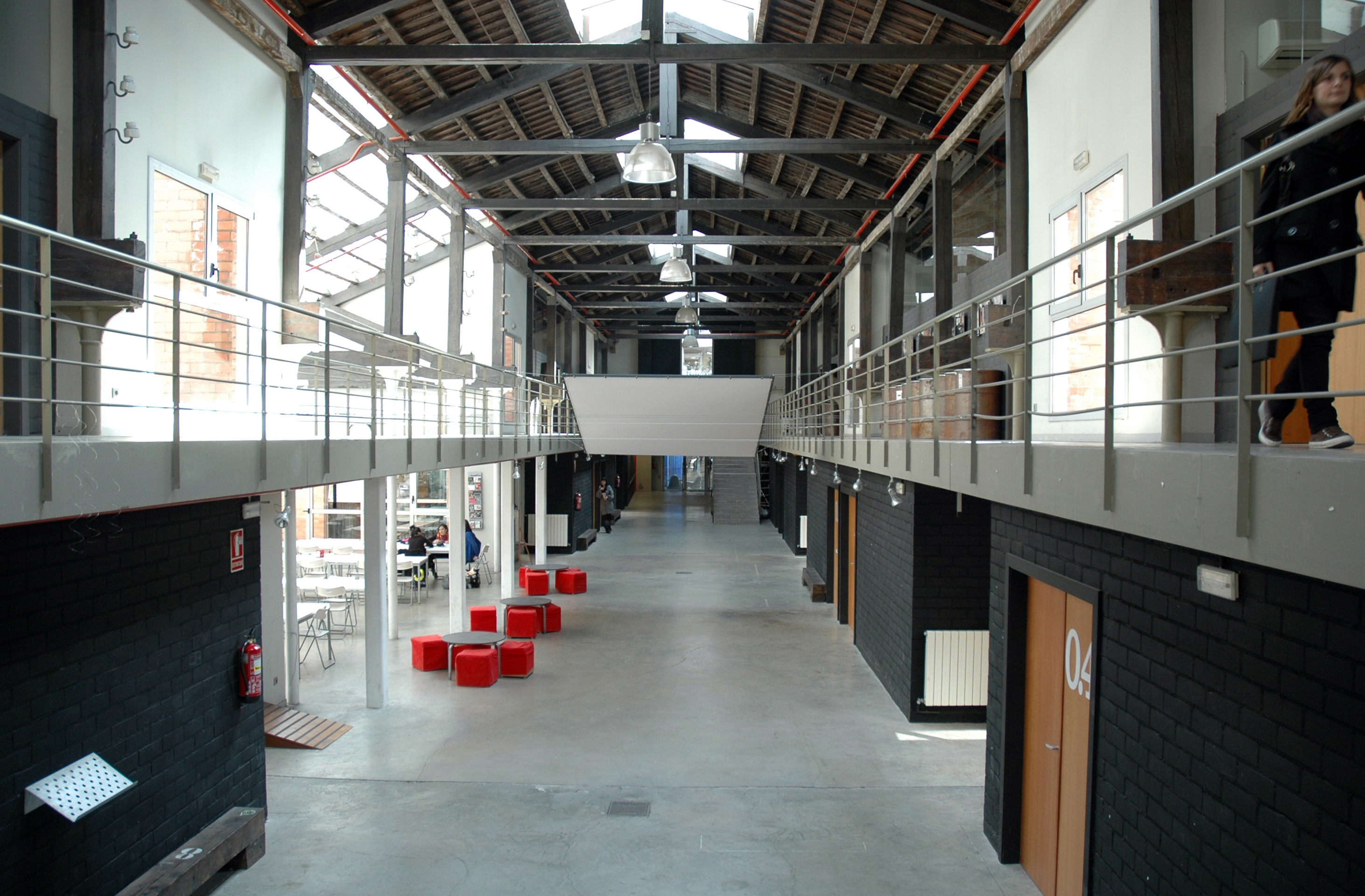 Interior de les instal·lacions de BAU, Centre Universitari d'Arts i Disseny de Barcelona